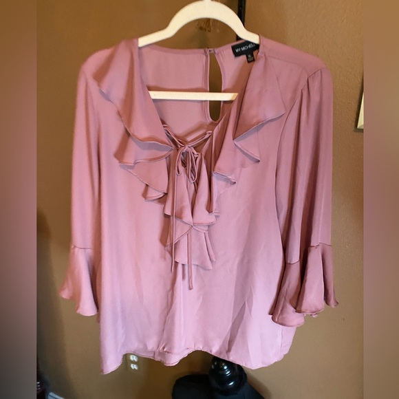 3/12 🎉My Michelle Pink Ruffle blouse top size XL bell sleeve - Picture 1 of 8
